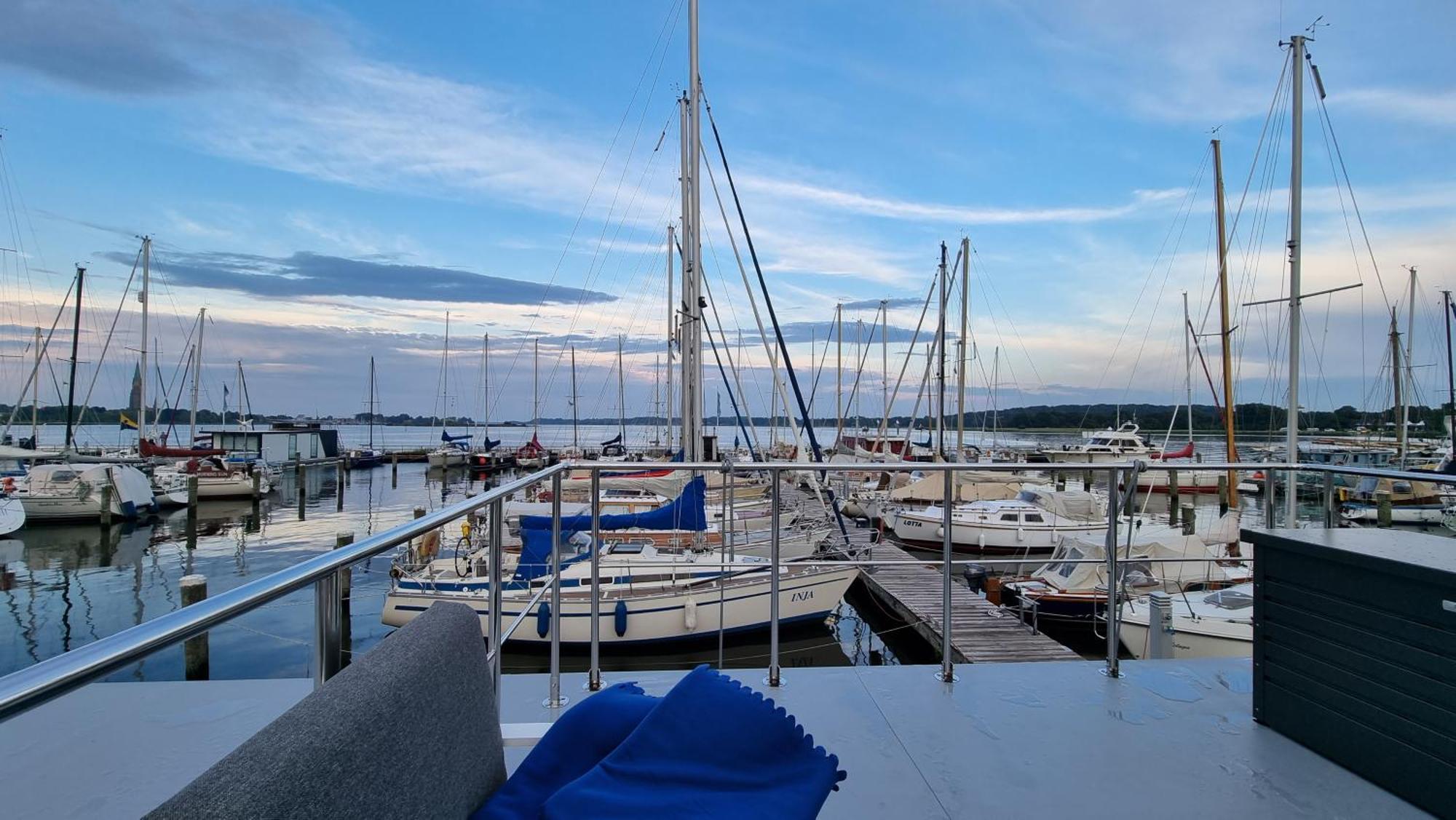 Hotel Hausboot Hilja Szlezwik Zewnętrze zdjęcie