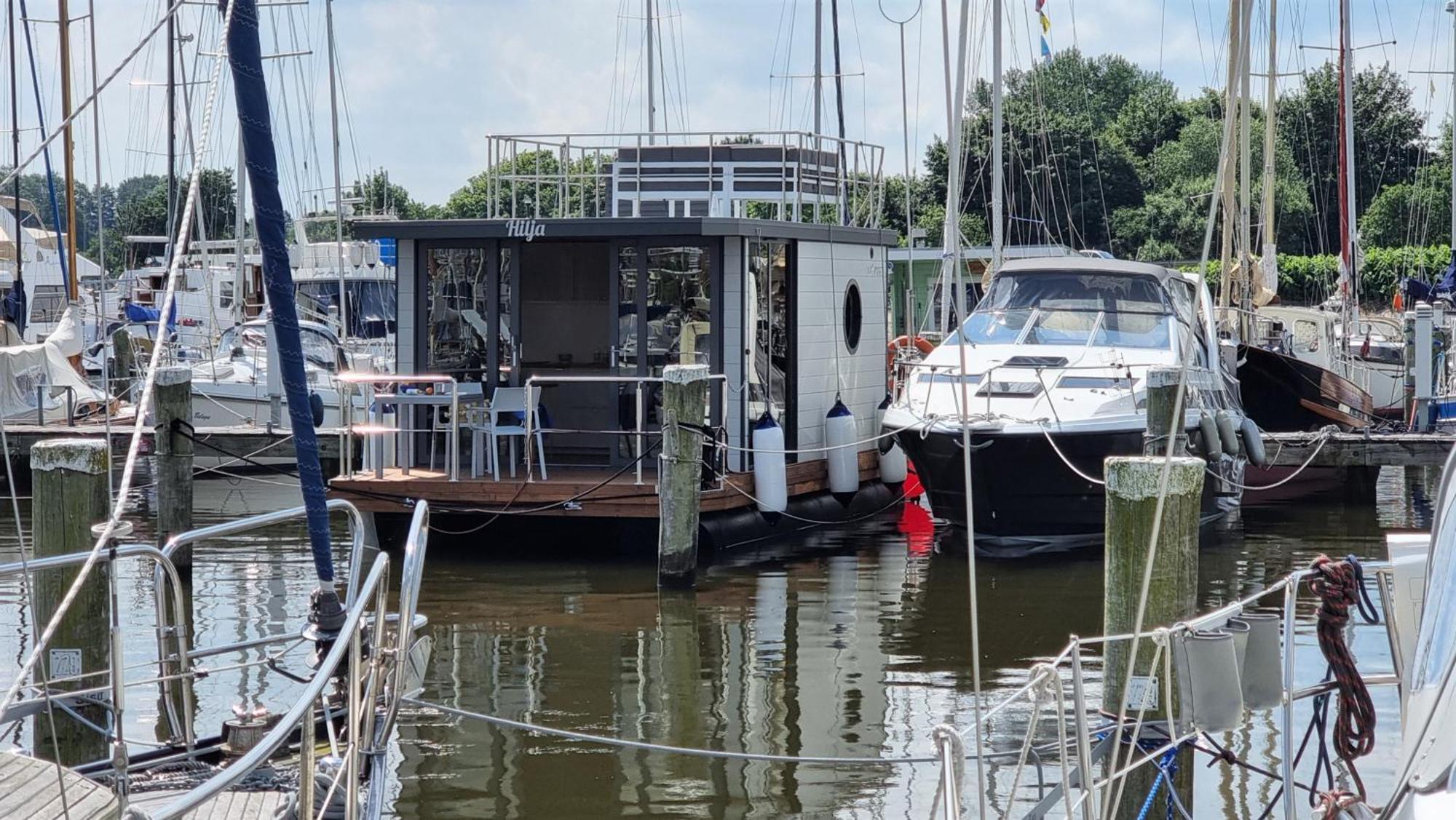 Hotel Hausboot Hilja Szlezwik Zewnętrze zdjęcie
